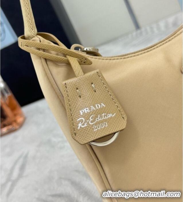 Most Popular Prada Re-Nylon Re-Edition 2000 Mini-bag 1NE515 Beige/Silver 2026