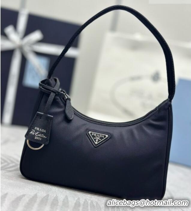Luxurious Prada Re-Nylon Re-Edition 2000 Mini-bag 1NE515 Black/Silver 2026