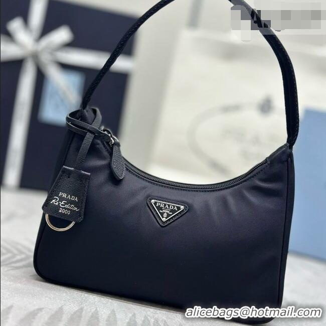 Luxurious Prada Re-Nylon Re-Edition 2000 Mini-bag 1NE515 Black/Silver 2026