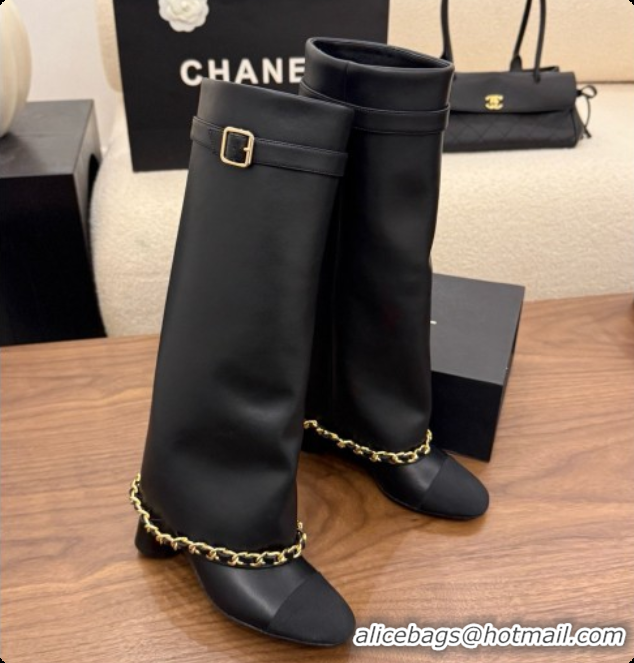 Stylish Chanel High Boots in Smooth Calfskin with Chain CH090937 Black 2026