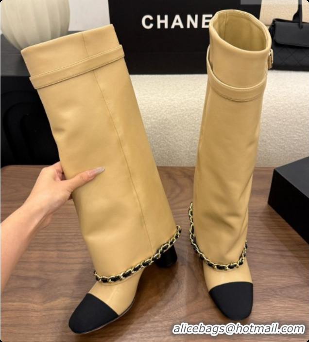 Good Quality Chanel High Boots in Smooth Calfskin with Chain CH090938 Beige 2026