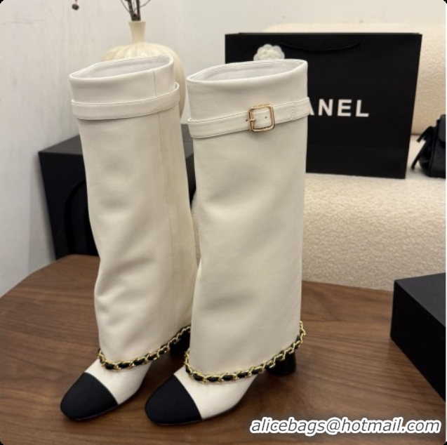 Good Quality Chanel High Boots in Smooth Calfskin with Chain CH090939 White 2026