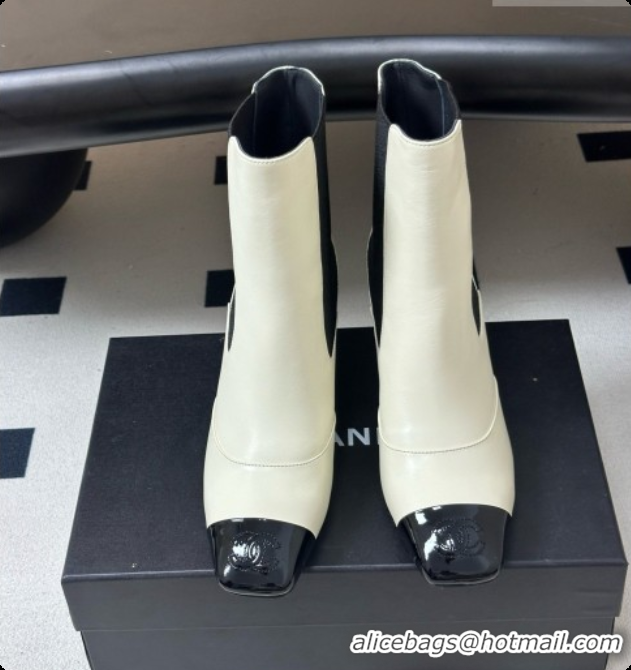 Luxury Cheap Chanel Ankle Boots in Lambskin & Patent Leather 6.5cm Heel CH090963 White 2026