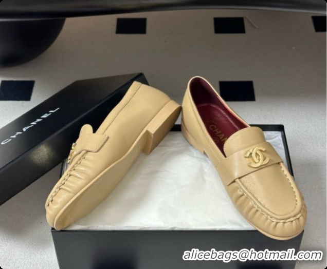 Stylish Chanel Calfskin Moccasins Loafers G47396 CH090985 Beige 2026