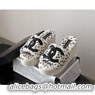 Elegant Chanel Fluffy Wedge Sandals CH091002 White 2026