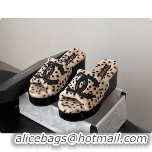 Best Luxury Chanel Fluffy Wedge Sandals CH091003 Beige 2026