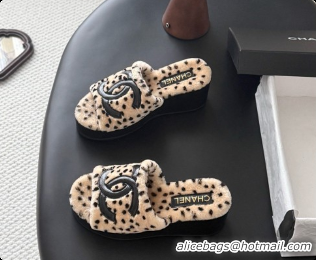 Best Luxury Chanel Fluffy Wedge Sandals CH091003 Beige 2026