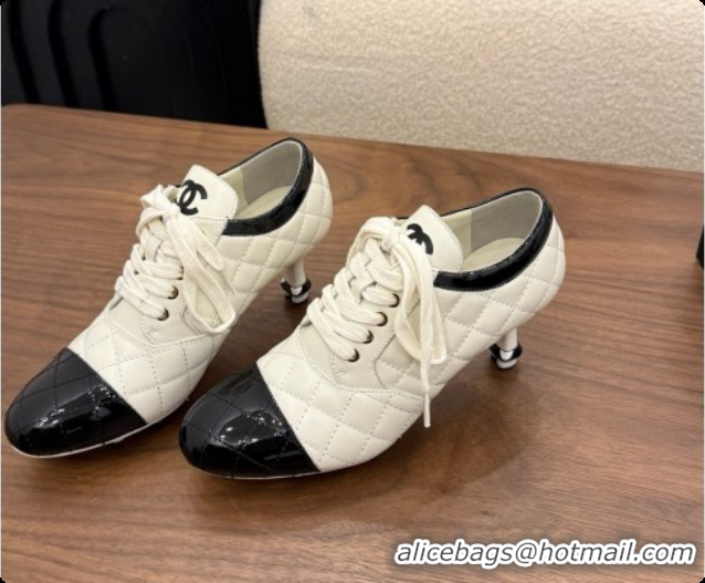 Duplicate Chanel Lace-up Pumps in Calfskin & Patent Leather CH091029 White 2026