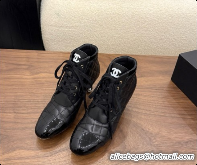 Low Cost Chanel Lace-up Boots in Calfskin & Patent Leather CH091028 Black 2026
