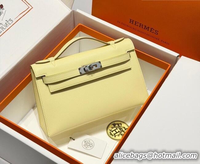 Chic Discount Hermes Kelly Pochette Swift Bag 22cm in Cow Leather 0414 Milton Yellow 2026 (Half Handmade)