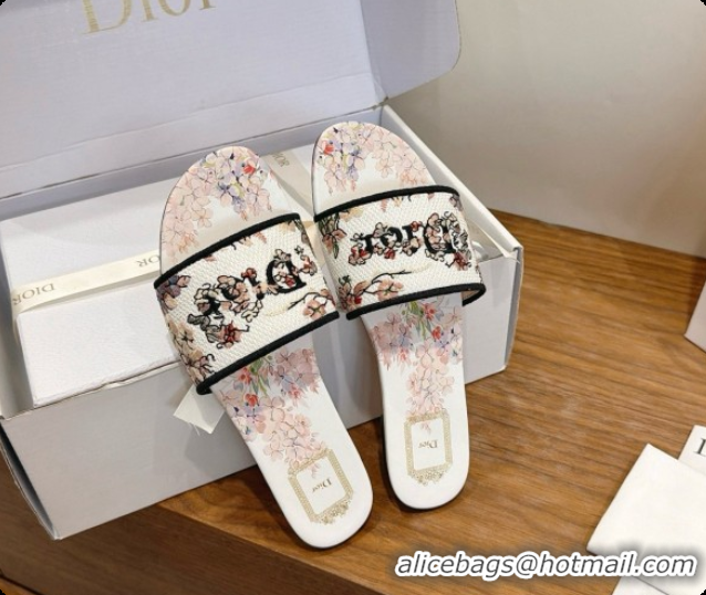 Discount Dior Flat Dway Slide in Lily Embroidered Cotton D080309 2026