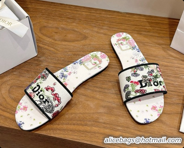 Grade Dior Flat Dway Slide in Lily Embroidered Cotton D080312 2026
