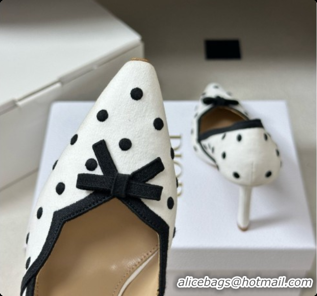 Luxury Hot Dior Romance Pump in White Cotton Embroidered with Black PolkaDior Motif 6091156 2026