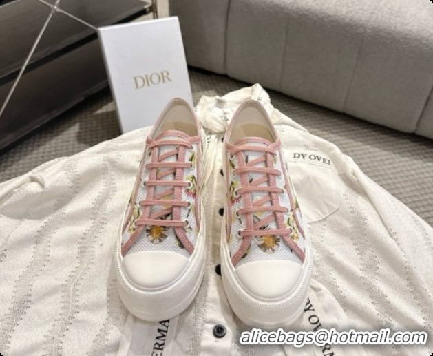 Top Quality Dior Walk'n'Dior Platform Sneaker in White Cotton Embroidered with Multicolor Daisy Garden Motif 6091173 202
