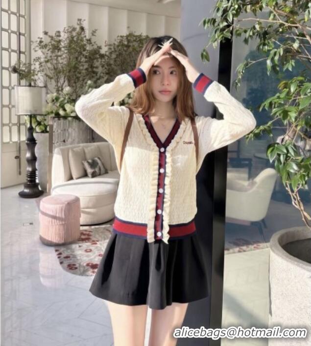 Well Crafted Chanel Wool Cardigan CH090767 Beige 2026