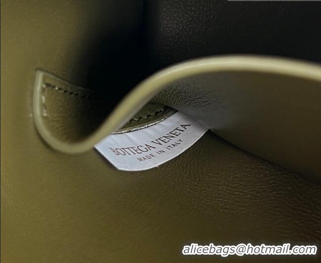 Top Grade Bottega Veneta Intrecciato Suede Concert Pouch Mini Bag 794258 Soil Brown 2026