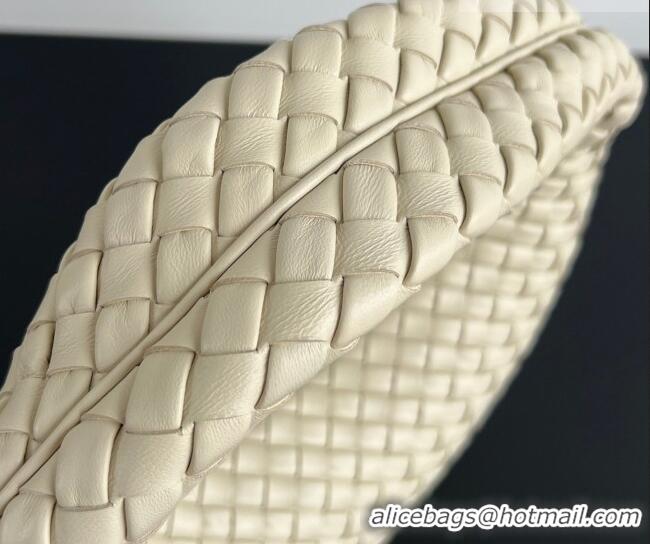 Pretty Style Bottega Veneta Medium Veneta Hobo Bag in Intrecciato Leather 856737 Sea Salt 2026