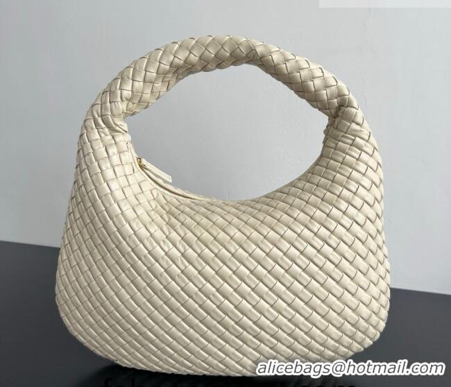 Pretty Style Bottega Veneta Medium Veneta Hobo Bag in Intrecciato Leather 856737 Sea Salt 2026