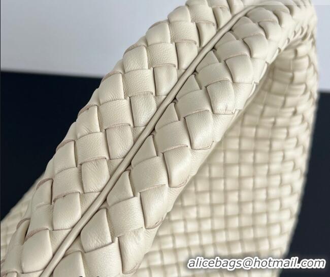 Promotional Bottega Veneta Maxi Veneta Hobo Bag in Intrecciato Leather 856739 Sea Salt 2026