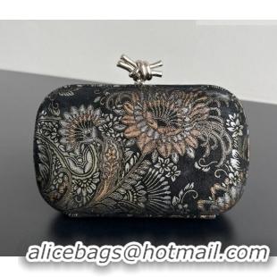 Top Design Bottega Veneta Classic Knot Clutch in Jacquard Velvet BV040165 Gold/Silver/Black 2026
