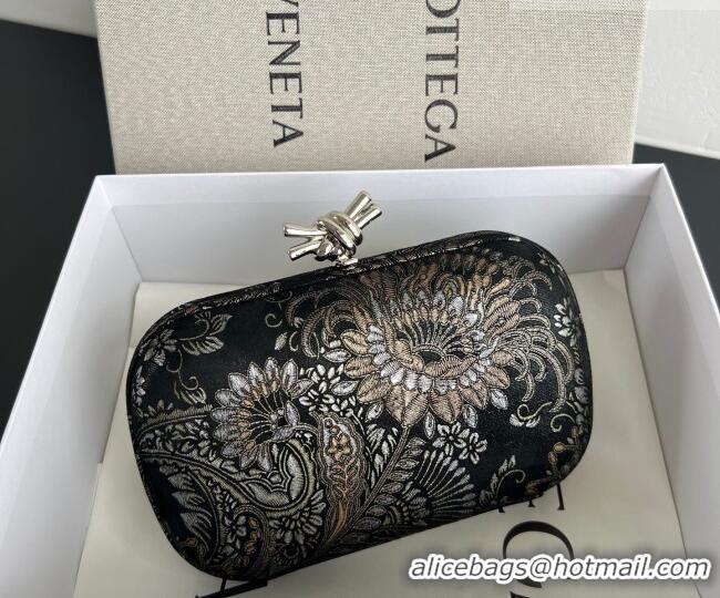 Top Design Bottega Veneta Classic Knot Clutch in Jacquard Velvet BV040165 Gold/Silver/Black 2026