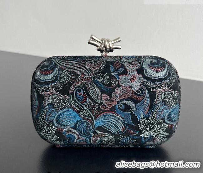 Best Price Bottega Veneta Classic Knot Clutch in Jacquard Velvet BV040162 Blue/Red/Black 2026