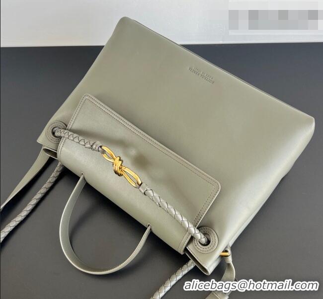 Discount Bottega Veneta Medium Ciao Ciao Top Handle Bag in Calf Leather 817231 Cypress Green 2026