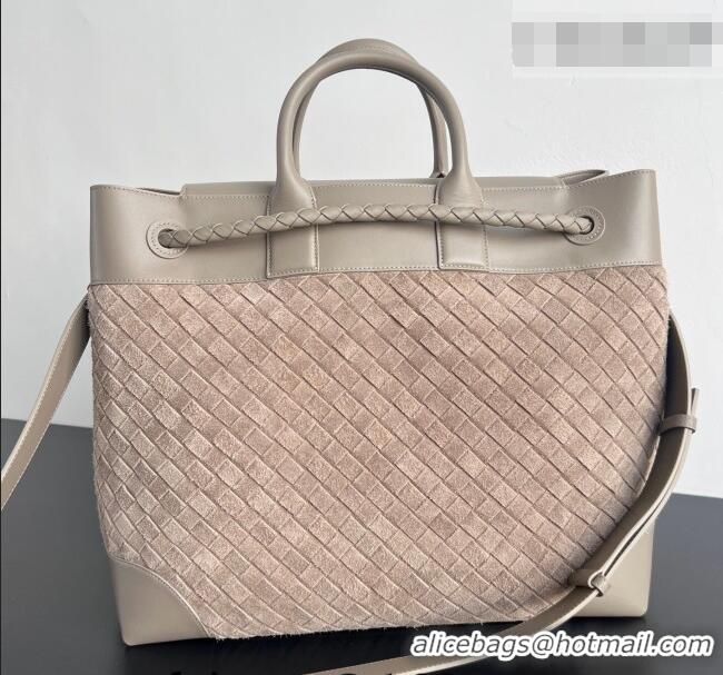 Top Grade Bottega Veneta Men's Intrecciato Suede Andiamo Voyager Tote Bag 827066 Beige/Grey 2026