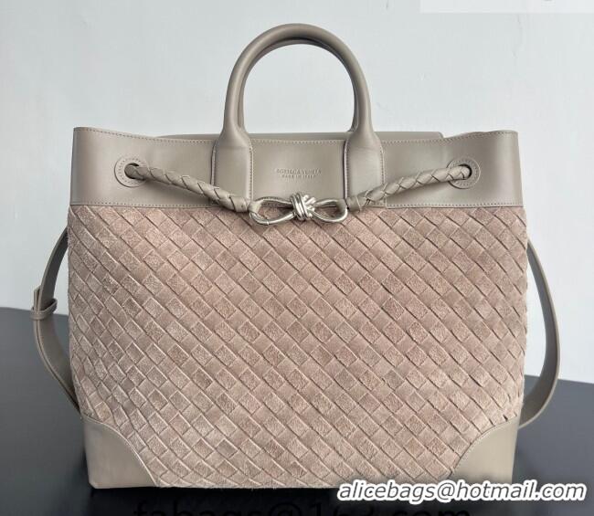 Top Grade Bottega Veneta Men's Intrecciato Suede Andiamo Voyager Tote Bag 827066 Beige/Grey 2026