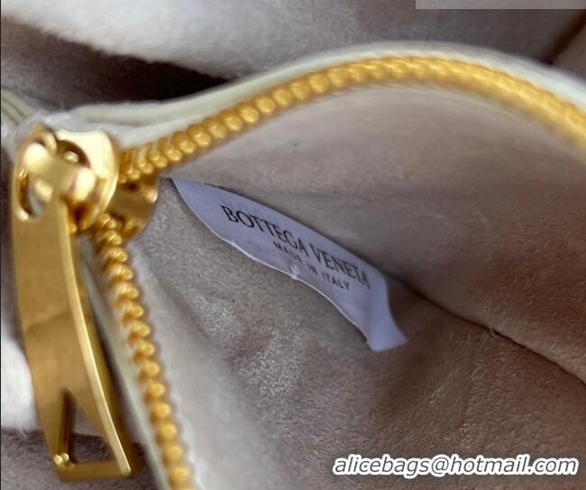 Pretty Style Bottega Veneta Notturno Mini Bag in Intrecciato Leather 843893 Sea Salt 2026