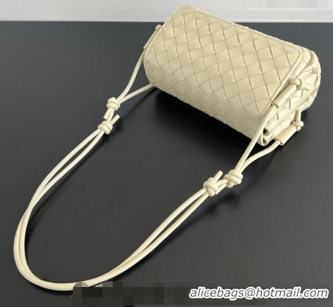 Pretty Style Bottega Veneta Notturno Mini Bag in Intrecciato Leather 843893 Sea Salt 2026