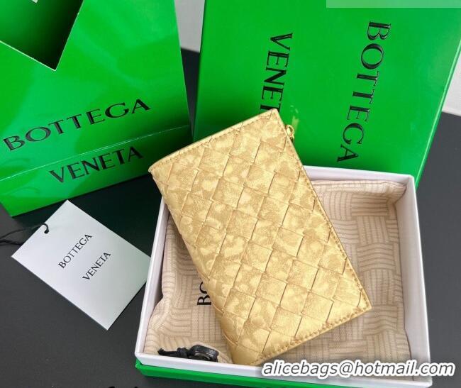 Good Quality Bottega Veneta Medium Bi-Fold Wallet in Intrecciato Leather 667468 Frog Gold 2026