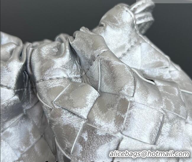 Well Crafted Bottega Veneta Small Dustbag in Intrecciato Lamina Satin Leather 816987 Silver 2026