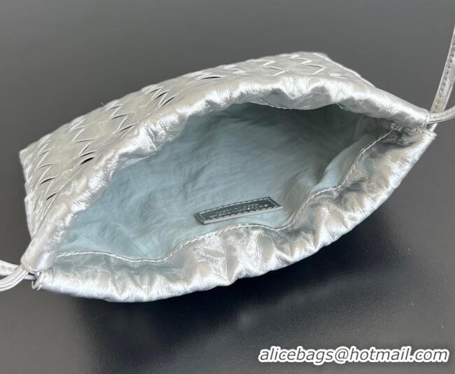 Well Crafted Bottega Veneta Small Dustbag in Intrecciato Lamina Satin Leather 816987 Silver 2026