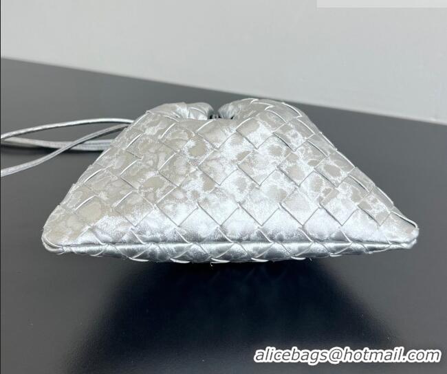 Well Crafted Bottega Veneta Small Dustbag in Intrecciato Lamina Satin Leather 816987 Silver 2026