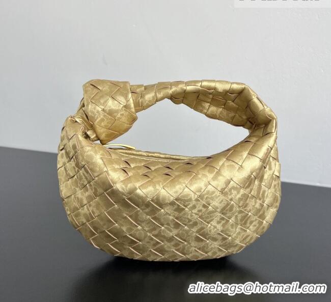 Top Grade Bottega Veneta Mini Jodie Hobo Bag in Intrecciato Lamina Satin Leather 651876 Gold 2026