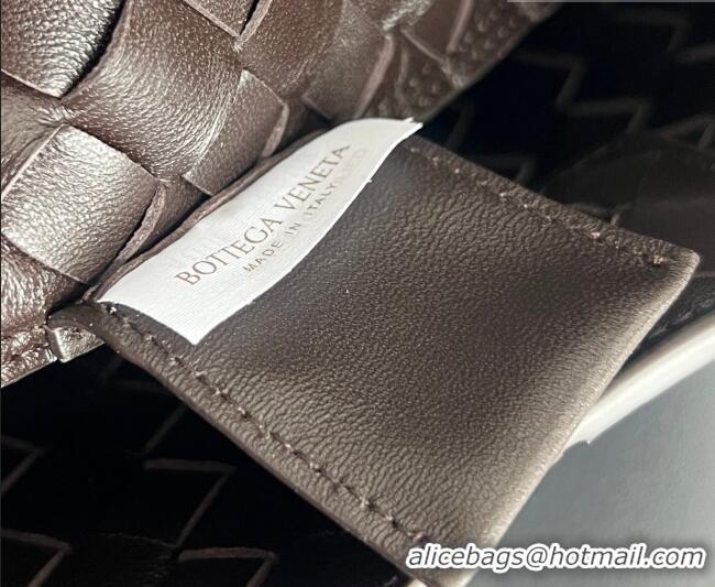 Original Cheap Bottega Veneta Small Campana Hobo Bag in Intrecciato Leather 854248 Fondant Brown 2026