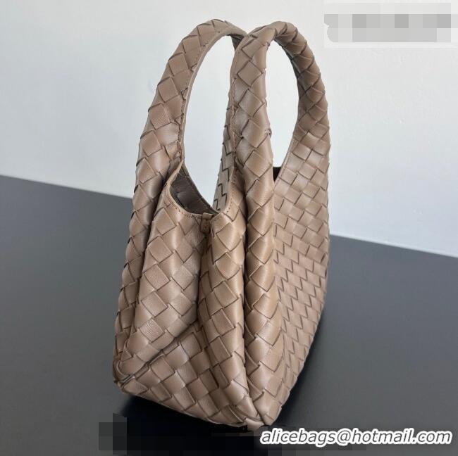 Luxury Cheap Bottega Veneta Small Campana Hobo Bag in Intrecciato Leather 854248 Pinecone Brown 2026