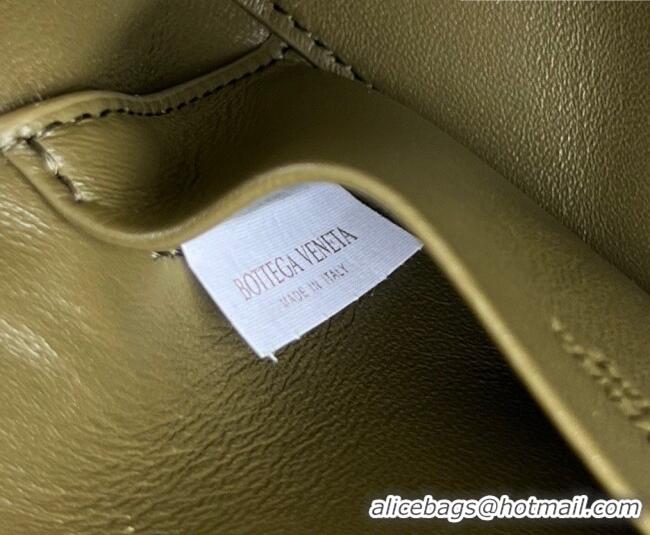 Inexpensive Bottega Veneta Bang Bang Vanity Case in Intrecciato Suede 789109 Oil Brown 2026
