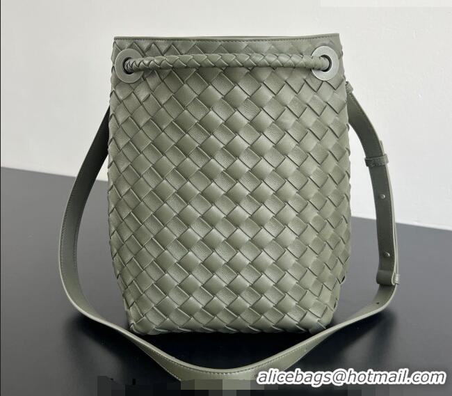 Inexpensive Bottega Veneta Andiamo Small Bucket Bag in Intrecciato Leather 855759 Pickle Green 2026