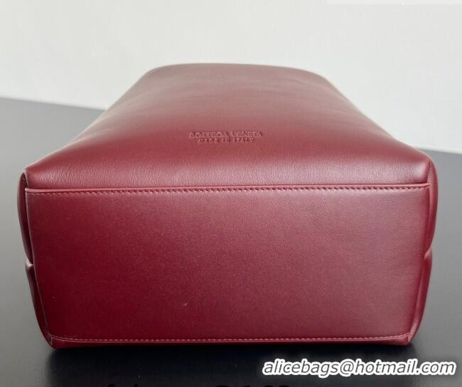 Luxury Cheap Bottega Veneta Andiamo Bucket Bag in Silky Leather 844169 Barolo Red 2026