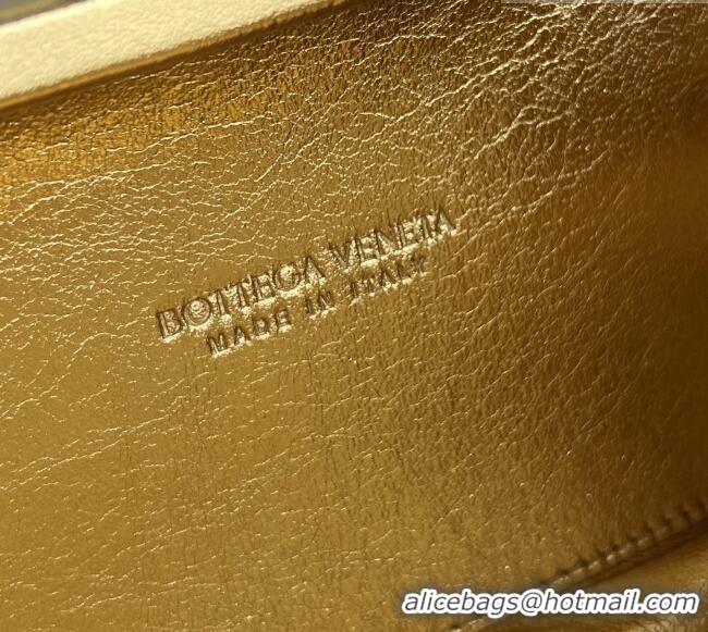 Market Sells Bottega Veneta Knot Clutch with Flower Clasp in Suede and Crystals 844122 Gold 2026