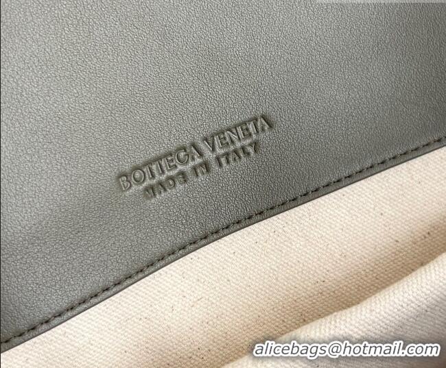 Top Quality Bottega Veneta Men's Back To School Backpack Bag in Intrecciato Leather 805971 Cypress Green 2026
