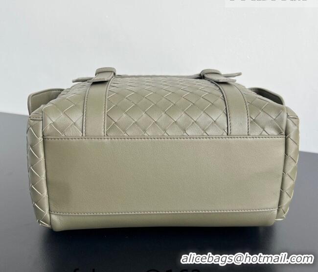Top Quality Bottega Veneta Men's Back To School Backpack Bag in Intrecciato Leather 805971 Cypress Green 2026