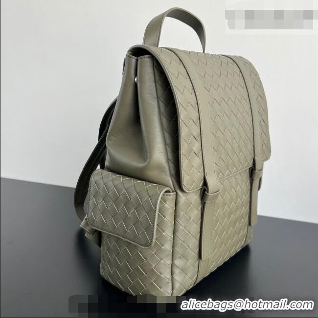 Top Quality Bottega Veneta Men's Back To School Backpack Bag in Intrecciato Leather 805971 Cypress Green 2026
