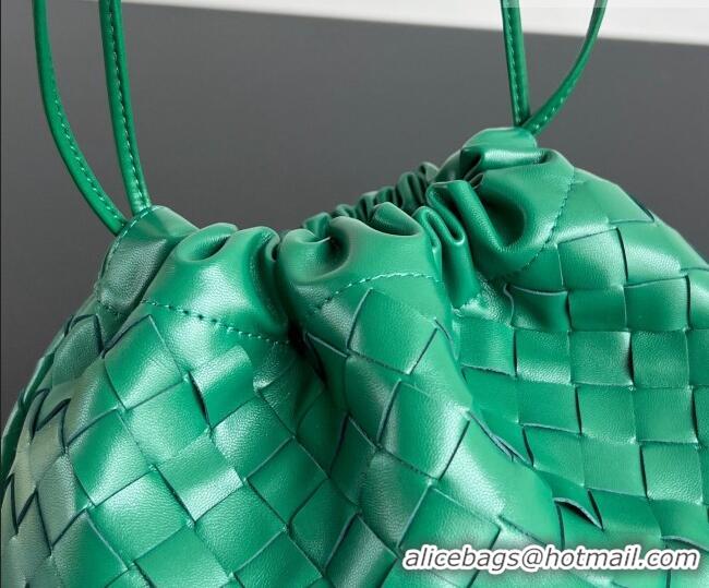 Big Discount Bottega Veneta Medium Dustbag in Intrecciato Leather 796728 Jungle Green 2026