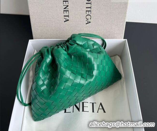 Big Discount Bottega Veneta Medium Dustbag in Intrecciato Leather 796728 Jungle Green 2026