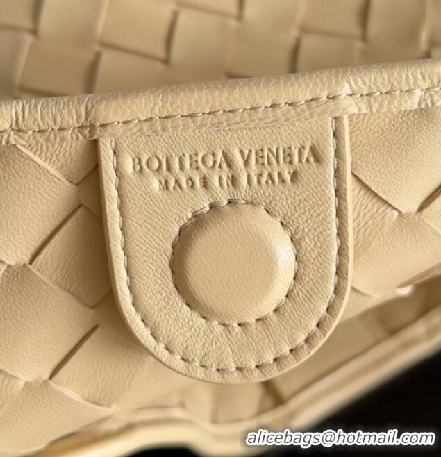Good Taste Bottega Veneta Sardine Bag with Chain in Intrecciato Leather 776768 Porridge 2026