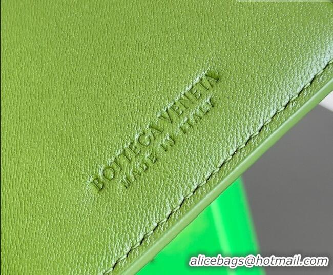 Best Grade Bottega Veneta Cassette Credit Card Case in Intreccio Leather 742693 Avocado 2026