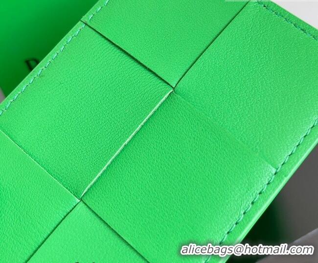 Inexpensive Bottega Veneta Cassette Credit Card Case in Intreccio Leather 742693 Parakeet Green 2026